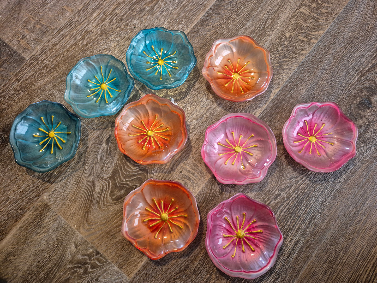 Tidbit bowls