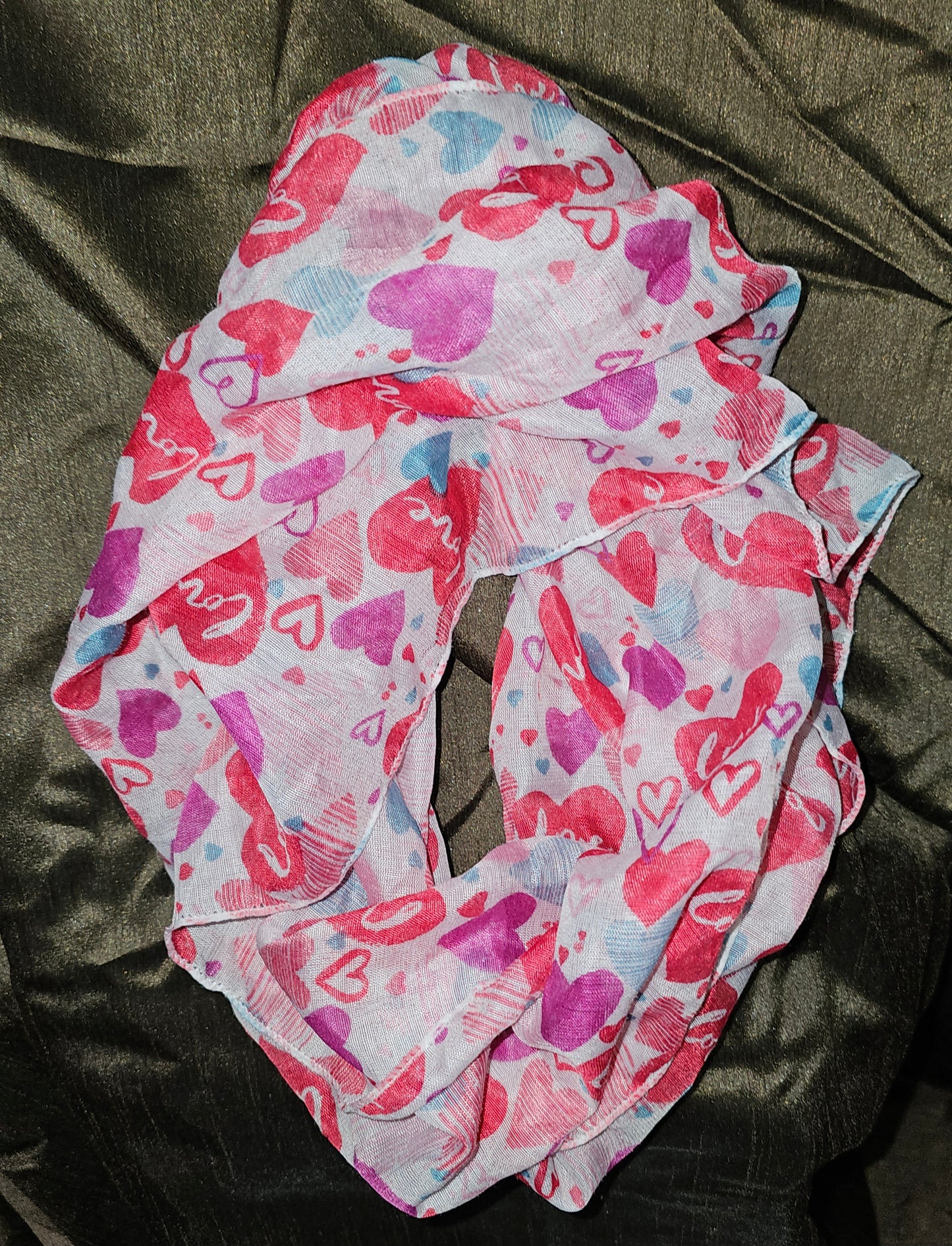 Love Hearts Infinity Scarf