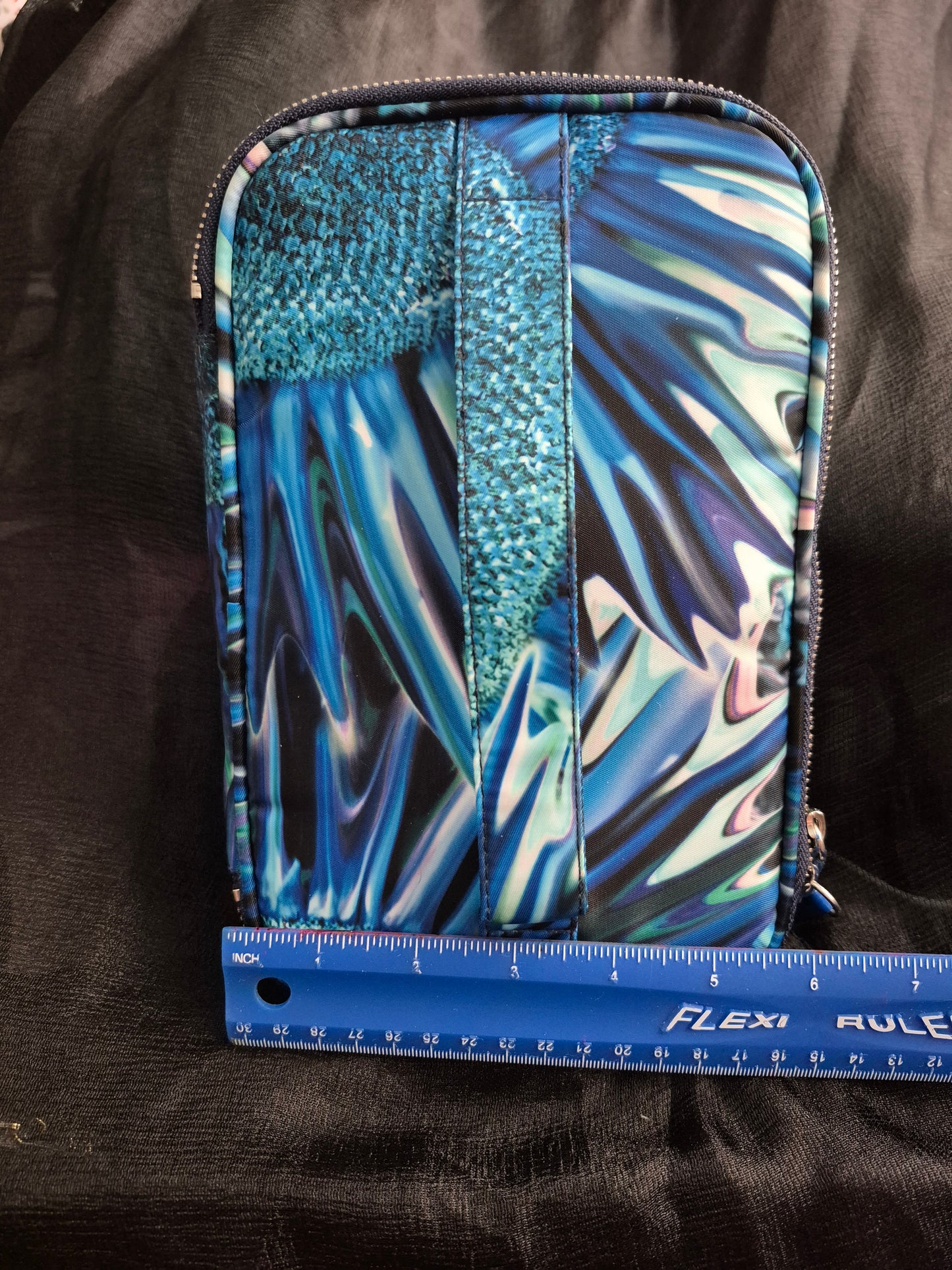 Sonia Kashuk cosmetic/travel case