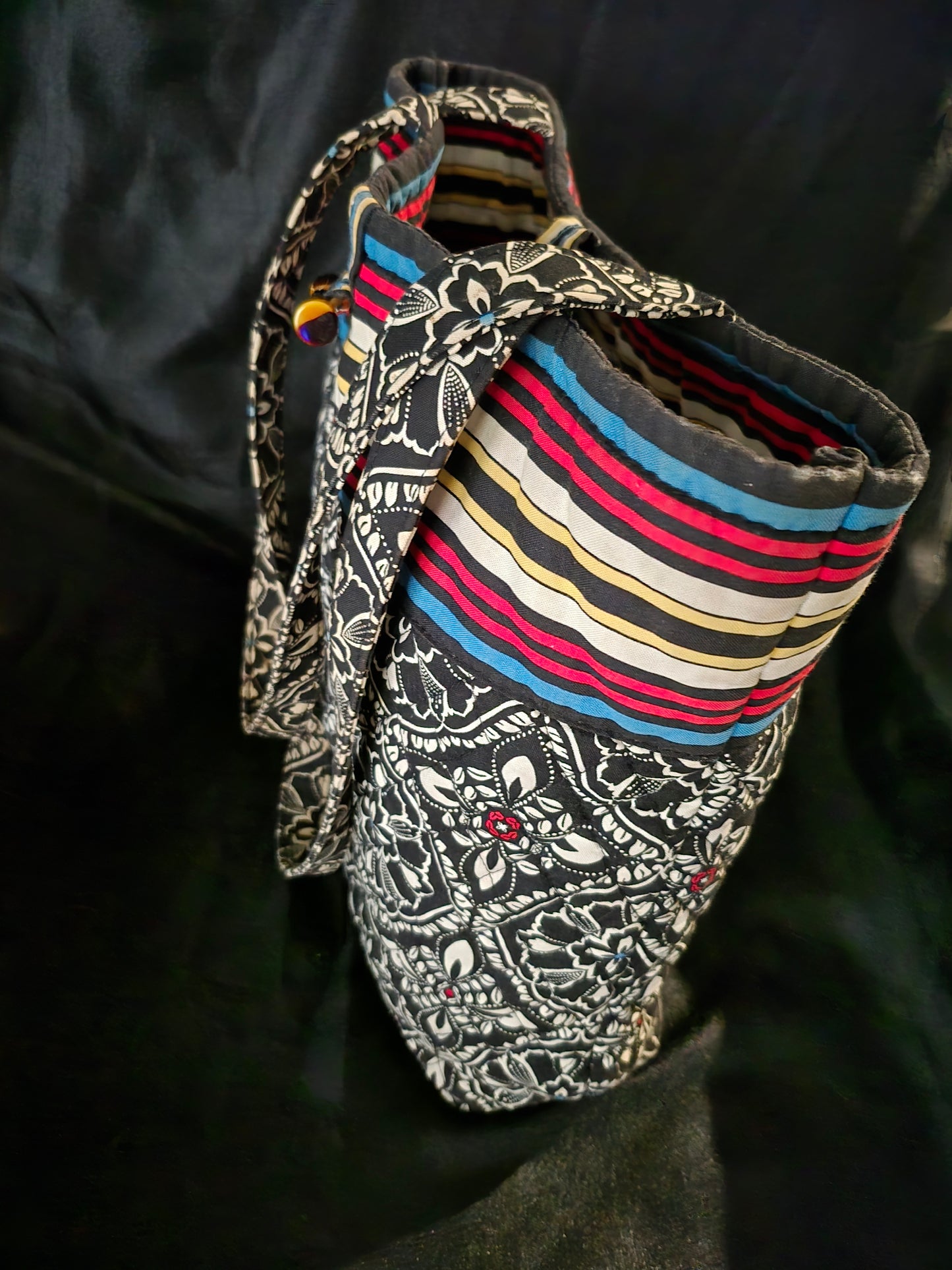 Vera Bradley Barcelona Pattern Toggle Tote Bag.