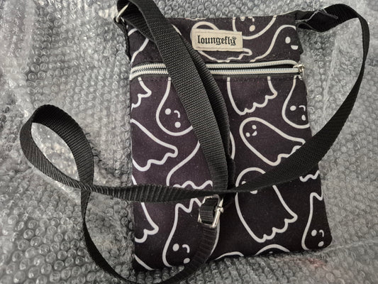 Loungefly Cute Ghost Passport Crossbody Bag